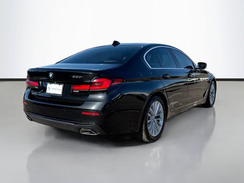 Used 2023 BMW 530i w/ Premium Package RWD image 3