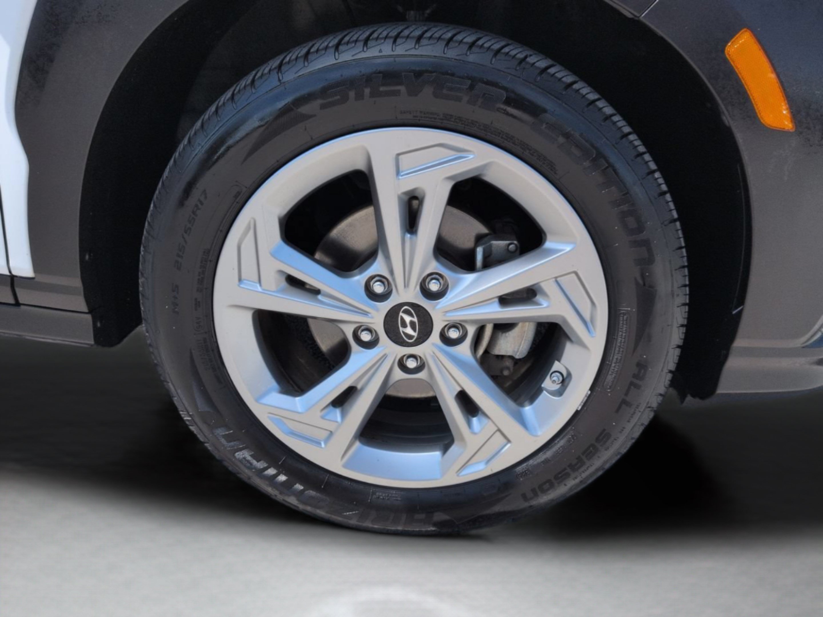 Used 2023 Hyundai Kona SEL FWD image 13