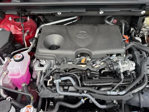 Used 2026 Toyota RAV4 LE FWD image 32