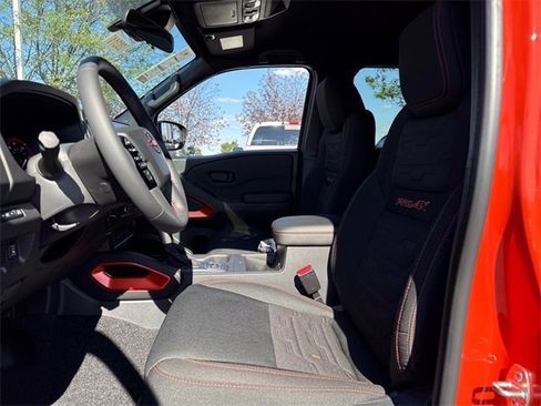 New 2026 Nissan Frontier PRO-4X w/ Pro-4x Convenience Package image 10