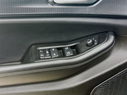 Used 2023 Jeep Grand Cherokee L Laredo image 17