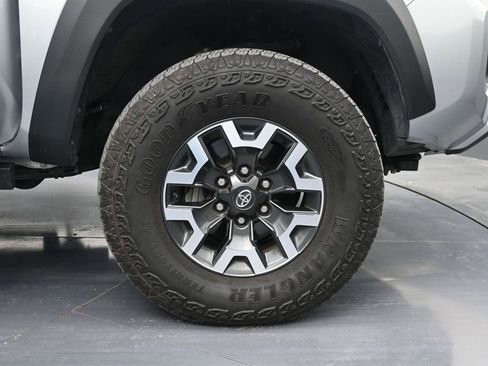 Used 2023 Toyota Tacoma TRD Off-Road AWD/4WD image 36