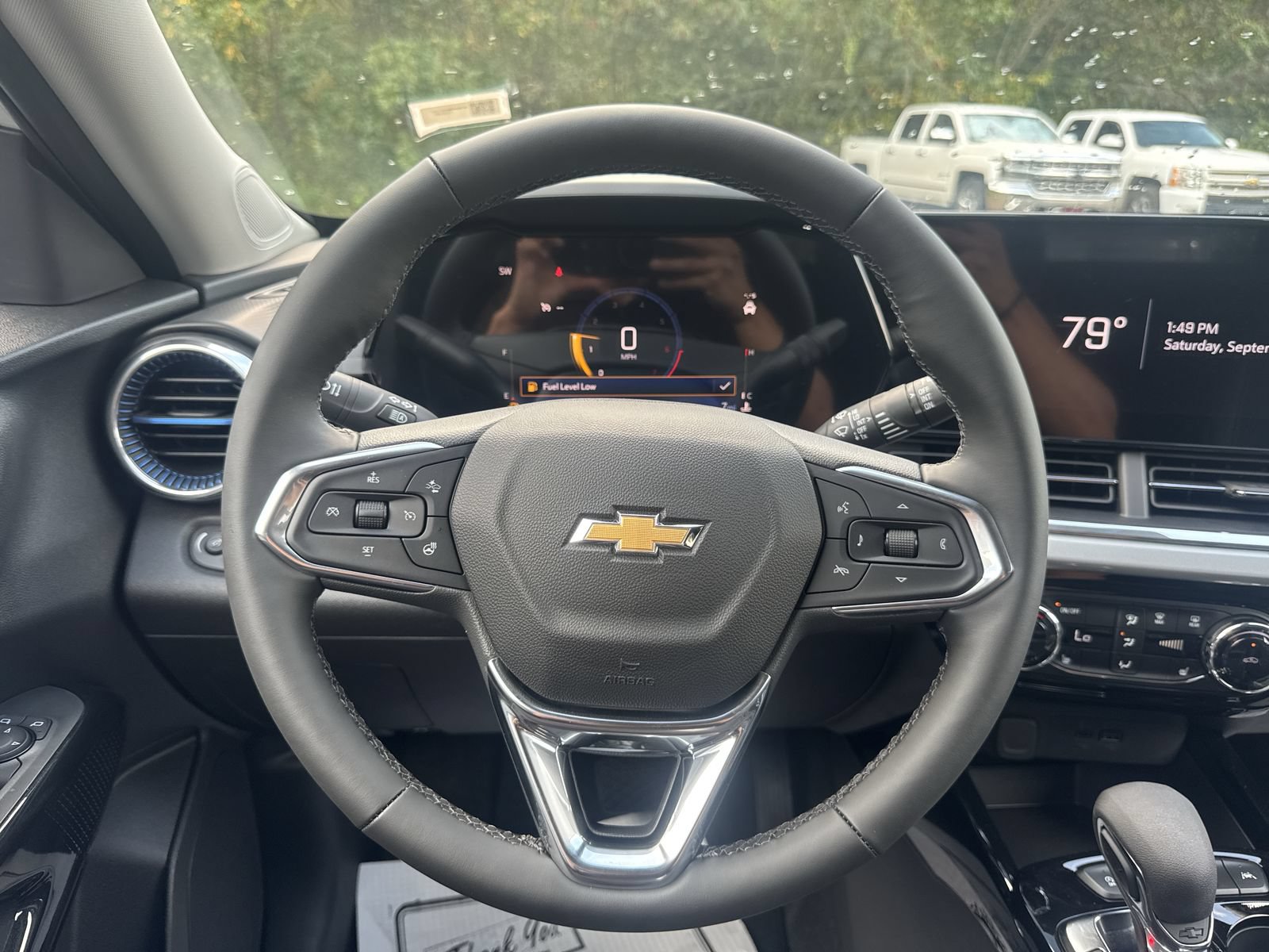 New 2026 Chevrolet Trax LT w/ LT Convenience Package FWD image 17
