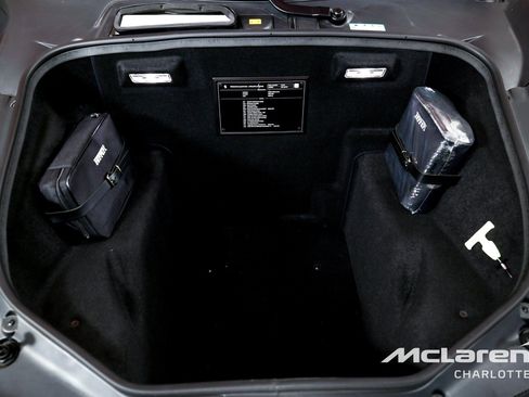 Used 2019 Ferrari 488 Spider RWD image 16