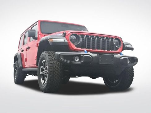 Used 2025 Jeep Wrangler Unlimited Rubicon 4xe w/ Convenience Group image 32