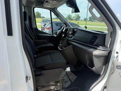 Used 2022 Ford Transit 350 RWD image 9