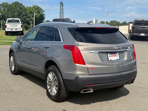Used 2018 Cadillac XT5 Luxury w/ Driver Awareness Package FWD image 7