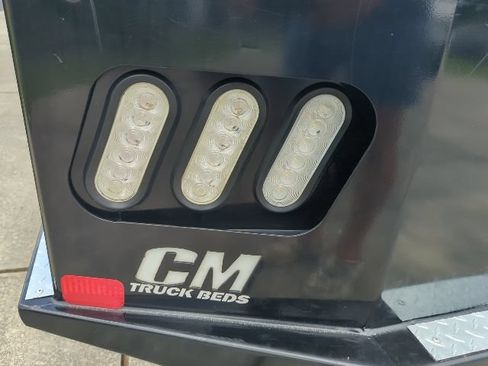 Used 2023 Ford F350 XL AWD/4WD image 11