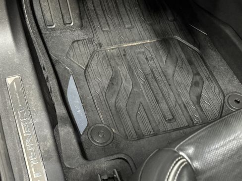 Used 2020 GMC Terrain Denali w/ Denali Premium Package image 17