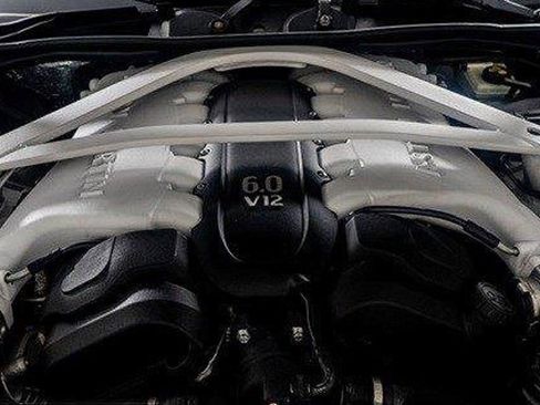 Used 2017 Aston Martin Vanquish S image 52