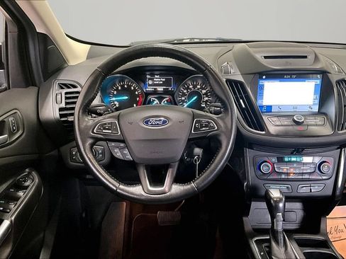 Used 2018 Ford Escape SE w/ SE Sport Appearance Package FWD image 8