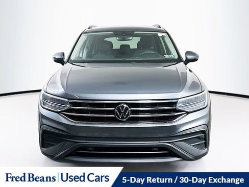 Used 2023 Volkswagen Tiguan S image 2