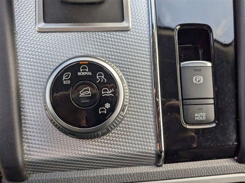 Used 2024 Mitsubishi Outlander SEL image 26