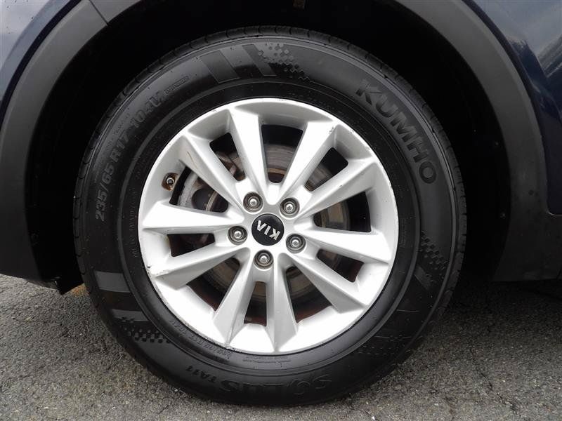 Used 2019 Kia Sorento AWD w/ LX Convenience Package image 8