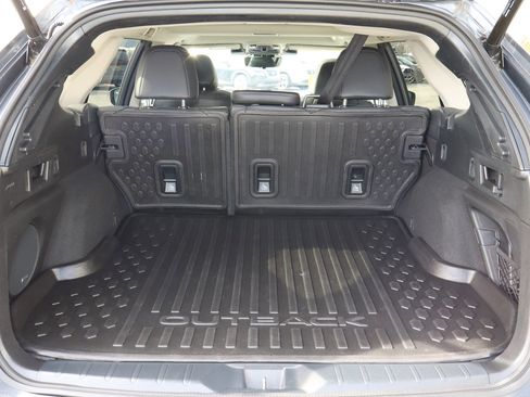 Used 2024 Subaru Outback Touring XT image 10