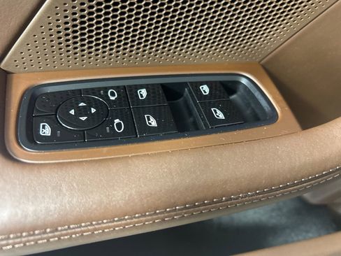 Certified 2020 Porsche Taycan Turbo image 27