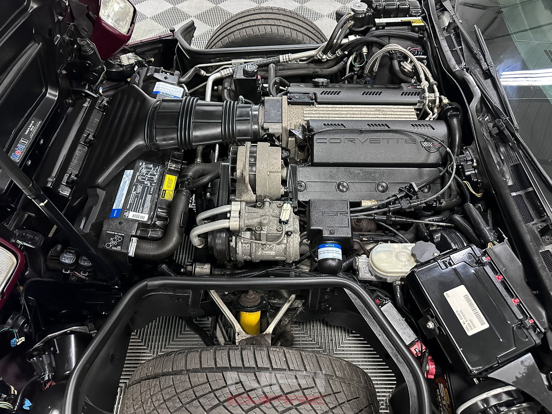 Used 1993 Chevrolet Corvette Coupe RWD image 44