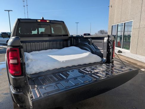 New 2026 RAM 1500 Big Horn AWD/4WD image 7