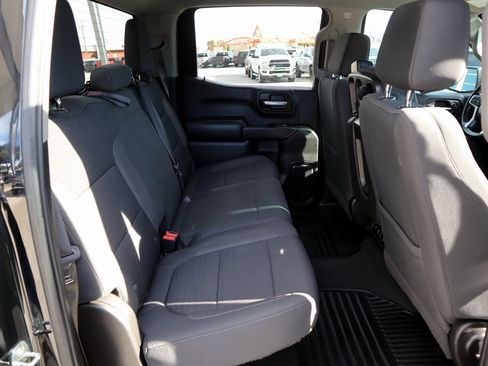 Used 2022 Chevrolet Silverado 1500 LT image 16