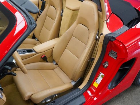 Used 2015 Porsche Boxster S RWD image 71