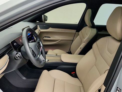 Used 2025 Volvo EX90 Ultra AWD/4WD image 20