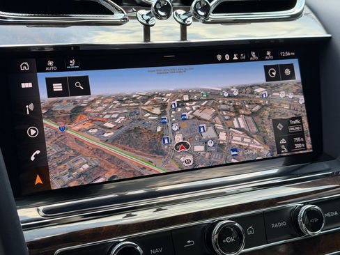 Certified 2023 Bentley Bentayga AWD/4WD image 25