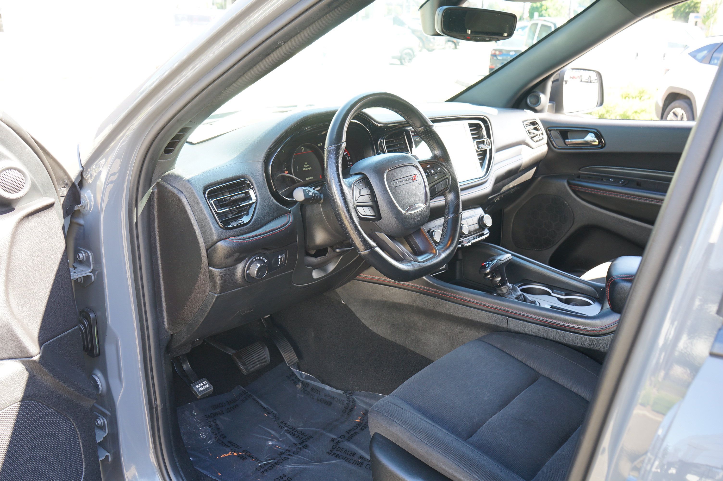 Used 2025 Dodge Durango GT w/ Blacktop Package AWD/4WD image 13