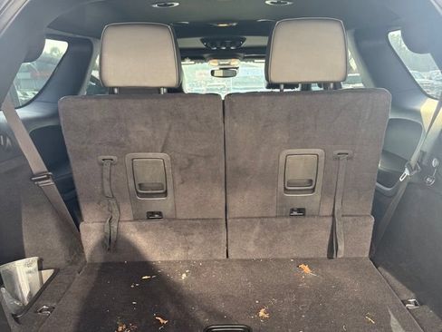Used 2023 Dodge Durango GT RWD image 18