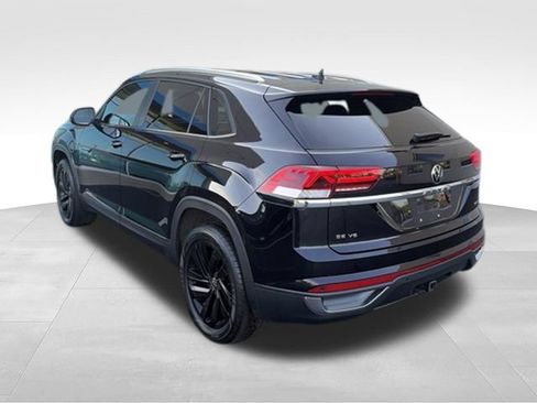 Used 2023 Volkswagen Atlas Cross Sport SE w/ Black Wheel Package AWD/4WD image 5