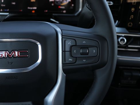 New 2026 GMC Sierra 2500 SLT w/ SLT Convenience Package AWD/4WD image 19