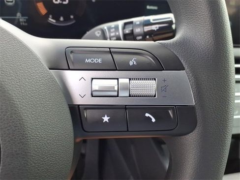 New 2026 Hyundai Tucson SE image 24