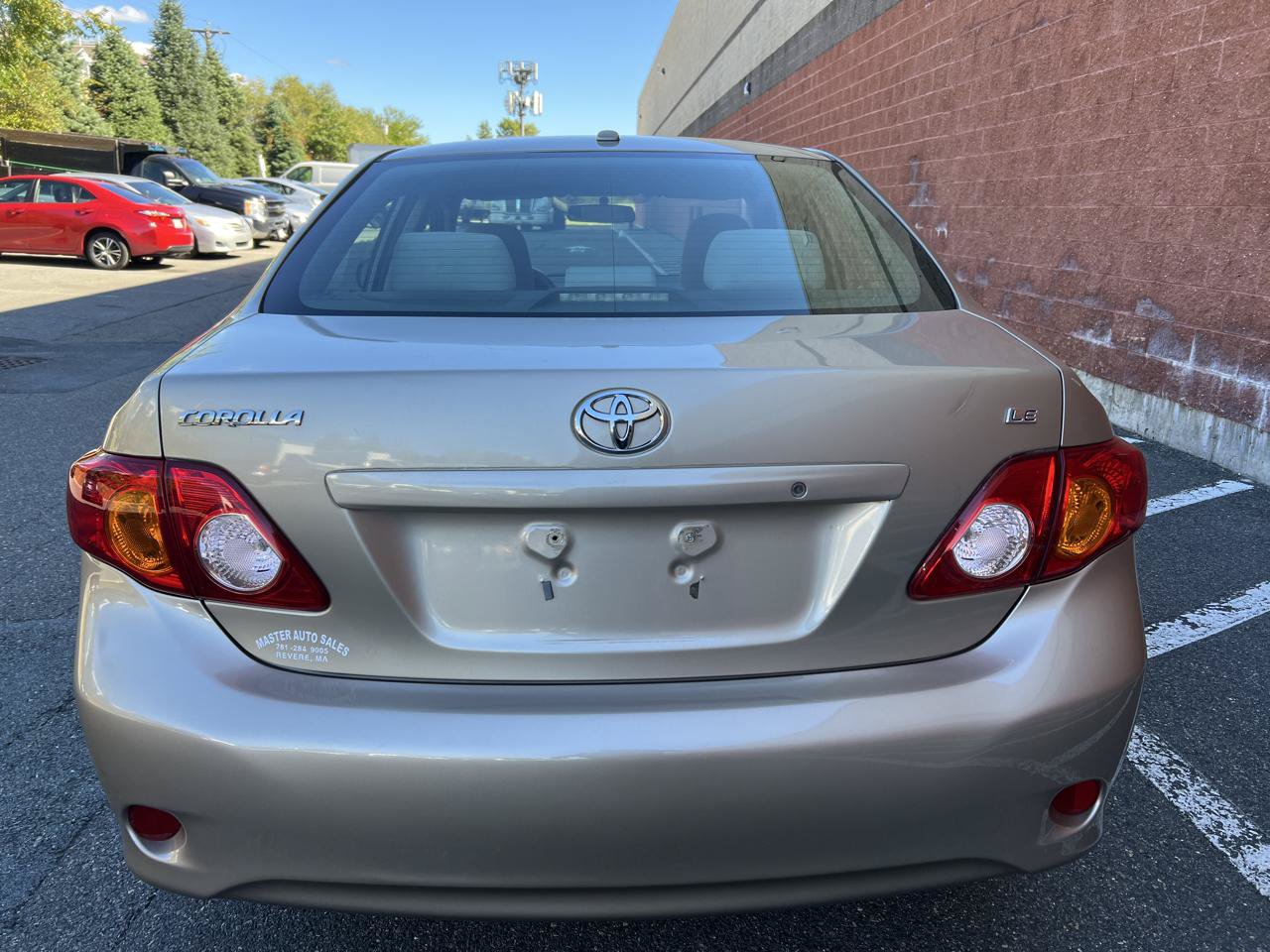 Used 2010 Toyota Corolla LE FWD image 7