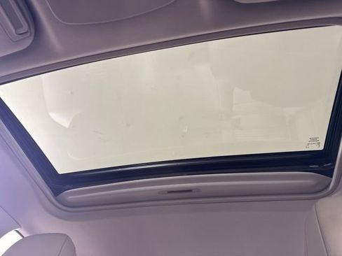 Used 2023 Toyota Camry SE image 28