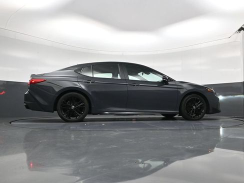 Used 2025 Toyota Camry SE FWD image 26