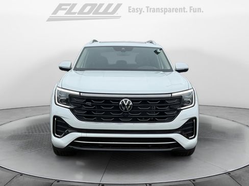 New 2026 Volkswagen Atlas SEL Premium R-Line AWD/4WD image 2