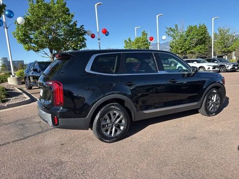 Used 2023 Kia Telluride LX AWD/4WD image 30