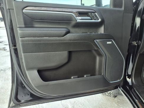 Certified 2024 Chevrolet Silverado 2500 LTZ w/ LTZ Convenience Package image 23