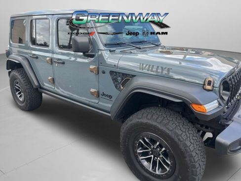 Used 2025 Jeep Wrangler Willys image 20
