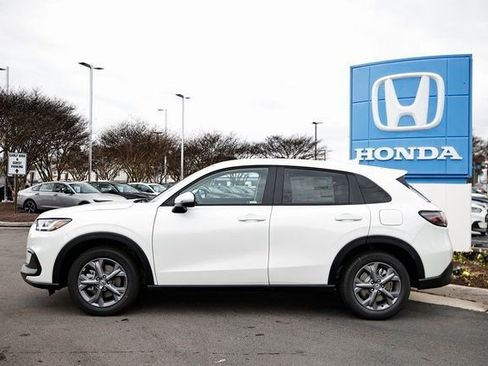 New 2026 Honda HR-V LX image 6