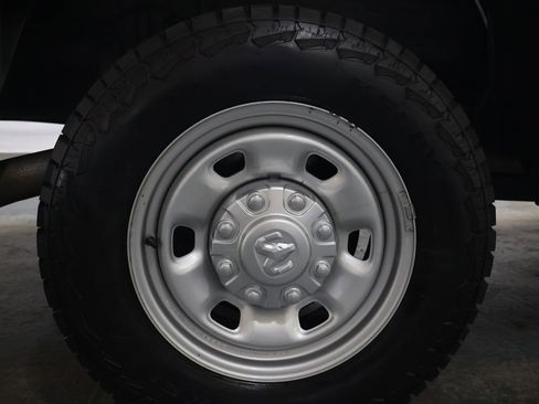 Used 2024 RAM 2500 Tradesman AWD/4WD image 33