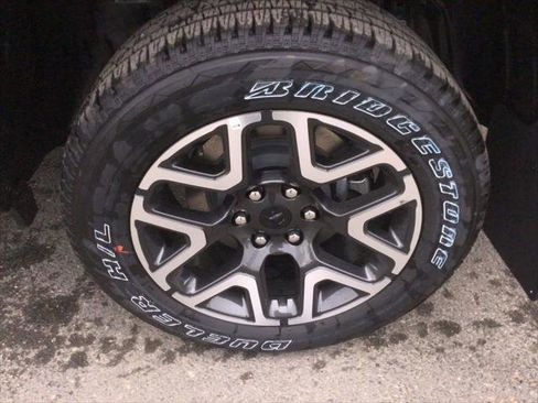 Certified 2025 RAM 1500 Laramie w/ Sport Appearance Package image 10