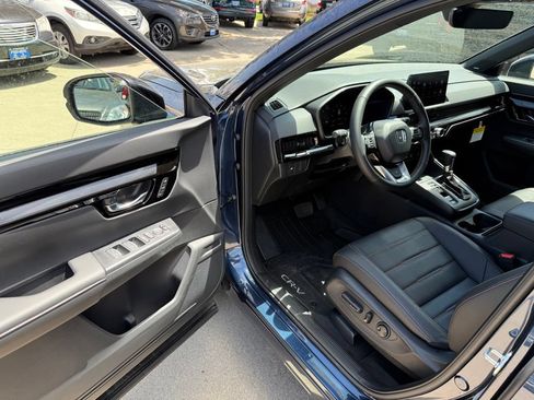 Used 2026 Honda CR-V Sport Touring image 10