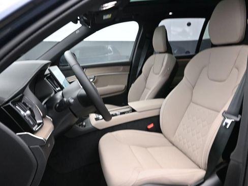 New 2026 Volvo XC90 B5 Plus w/ Protection Package Premier image 8