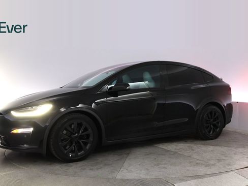Used 2022 Tesla Model X Plaid AWD/4WD image 18