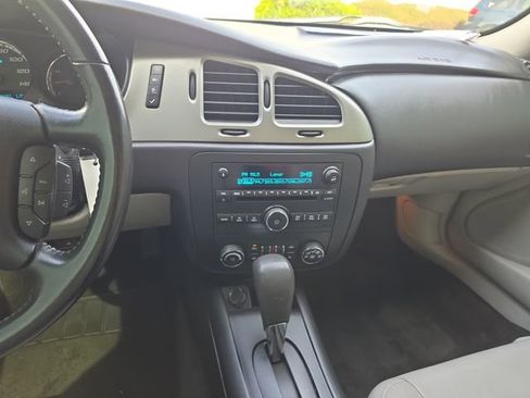 Used 2006 Chevrolet Monte Carlo SS w/ Convenience Package FWD image 17