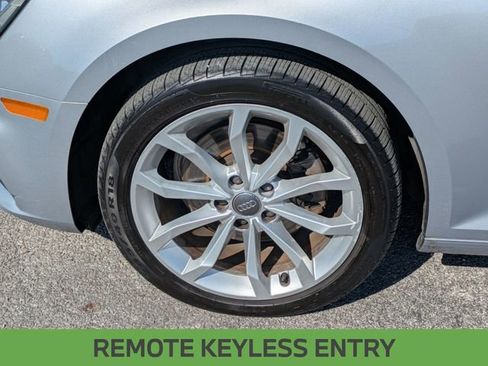 Used 2019 Audi A4 2.0T Premium w/ Convenience Package image 11