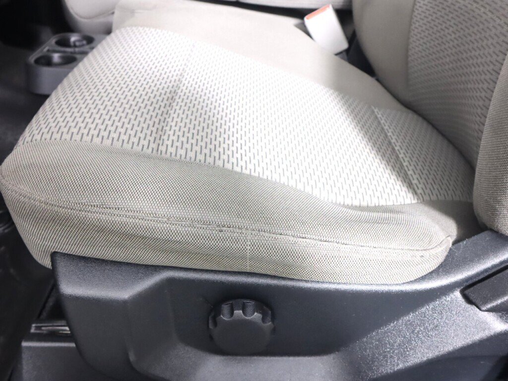 Used 2017 Ford F150 XLT AWD/4WD image 26