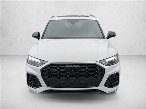 Certified 2024 Audi SQ5 Premium Plus AWD/4WD image 2