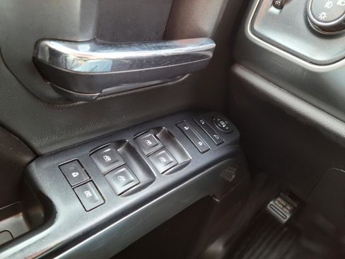 Used 2015 Chevrolet Silverado 3500 LT image 13