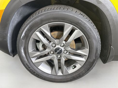 Used 2023 Kia Seltos S image 38